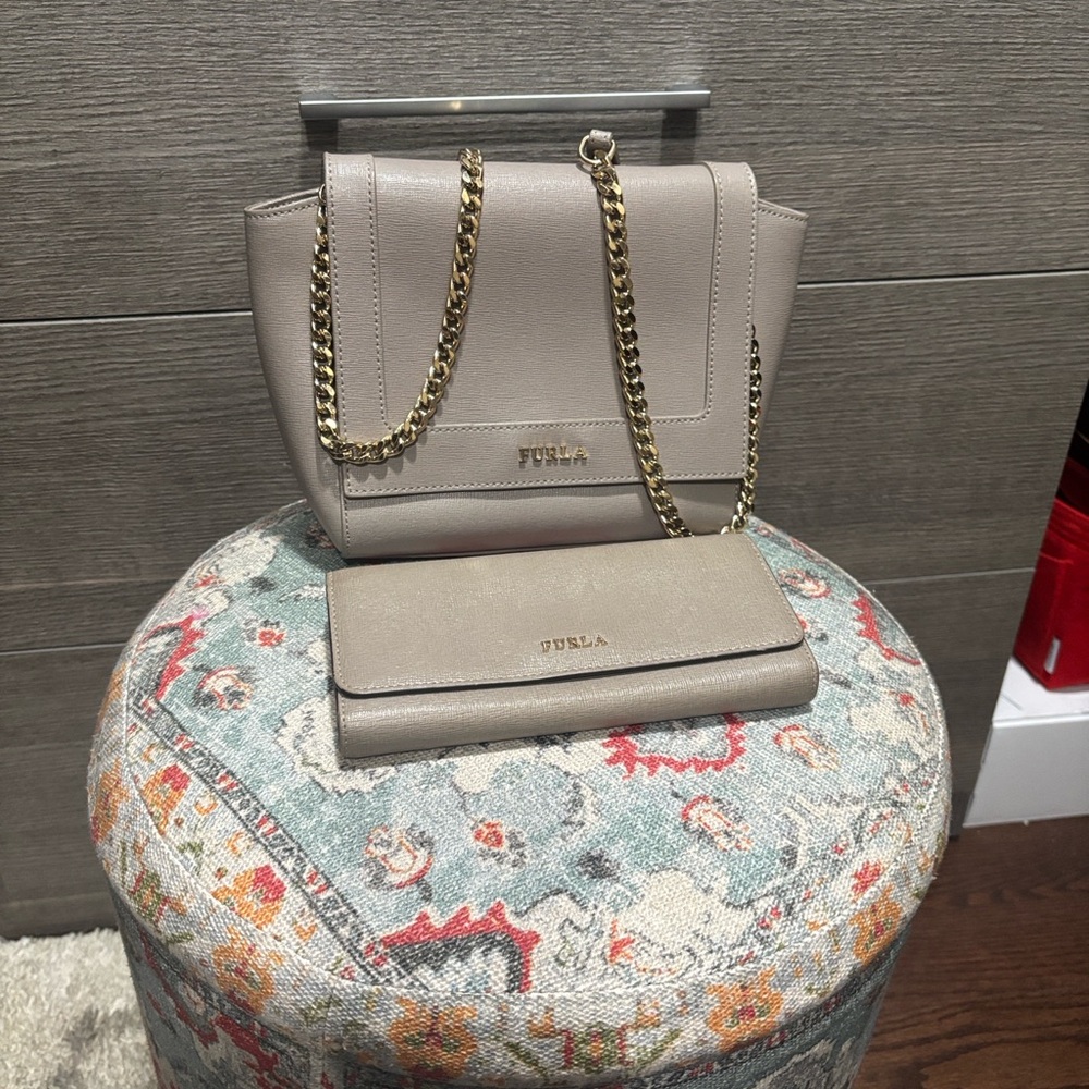 Furla Taupe Leather Shoulder Bag with Wallet